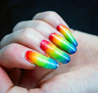 This were my nails in front of natural light a few days after the first photo (when all the extra polish near my cuticle had come off). I love this photo! 